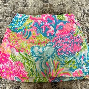 Lilly Pulitzer skort. Size 0. Multicolored patterned